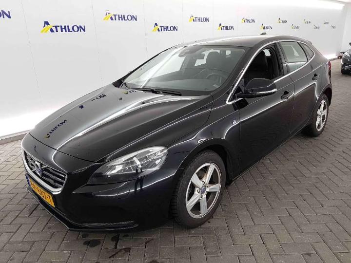 VOLVO V40 2015 yv1mv7431g2314975