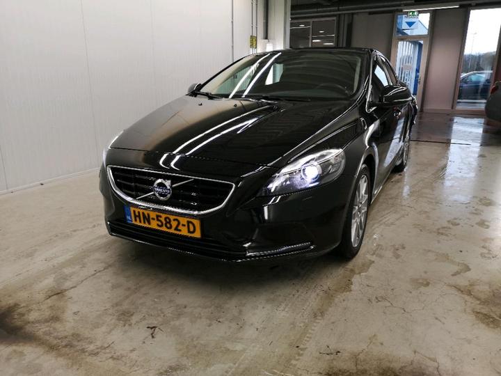 VOLVO V40 2015 yv1mv7431g2315138