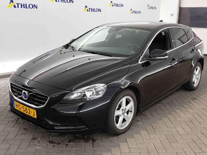 VOLVO V40 2015 yv1mv7431g2315161