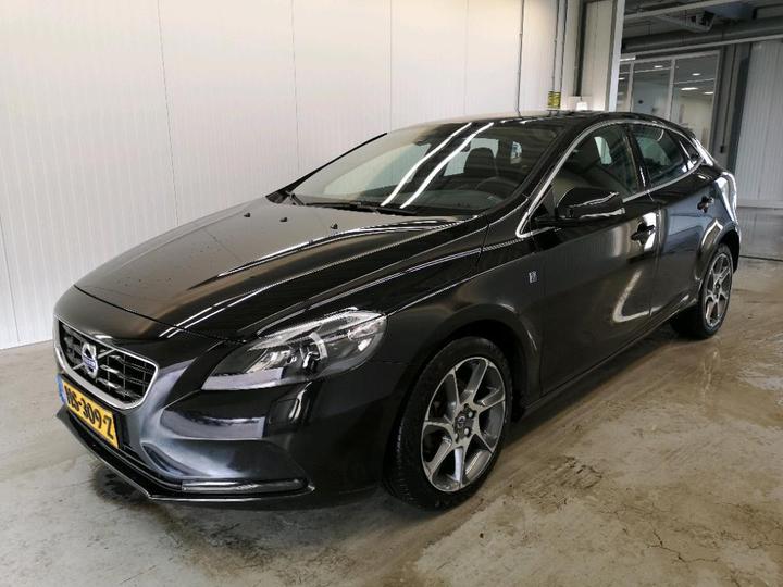 VOLVO V40 2015 yv1mv7431g2315350