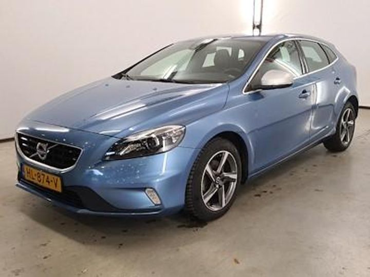 VOLVO V40 2015 yv1mv7431g2315470