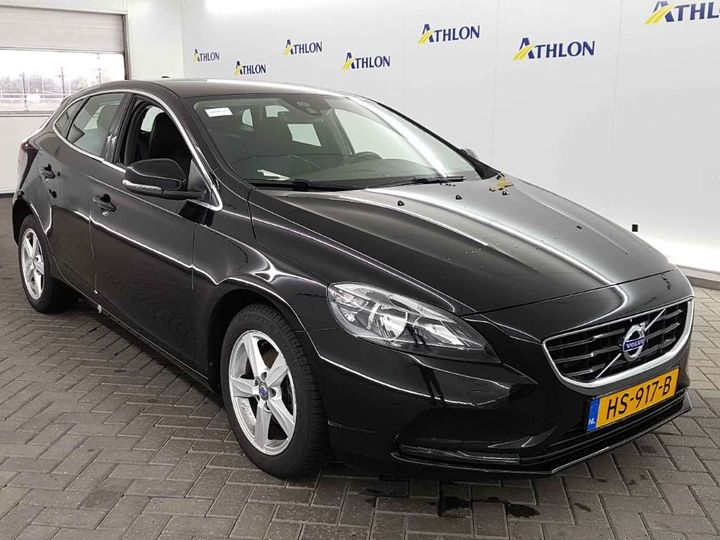 VOLVO V40 2015 yv1mv7431g2315548