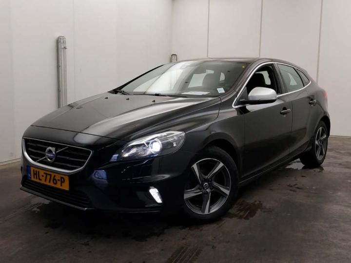 VOLVO V40 2015 yv1mv7431g2315623