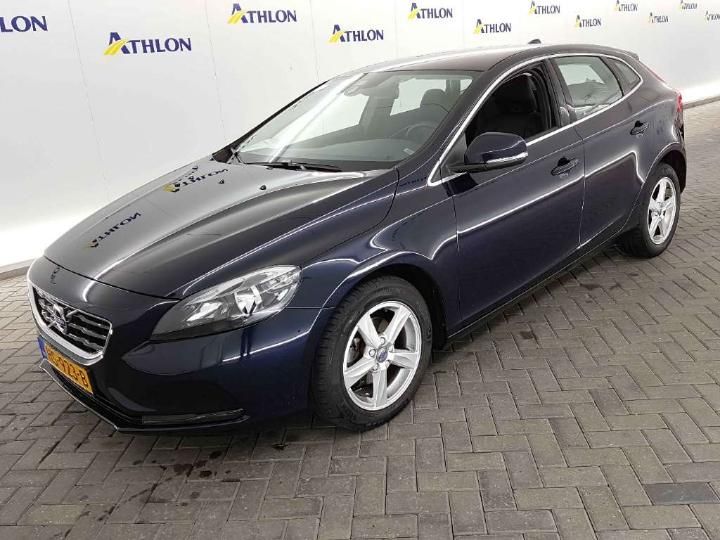 VOLVO V40 2015 yv1mv7431g2315735