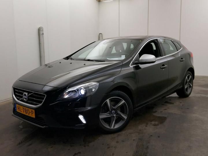 VOLVO V40 2015 yv1mv7431g2315760