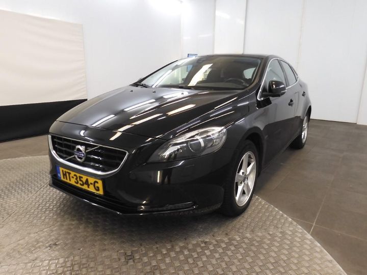 VOLVO V40 2015 yv1mv7431g2315835