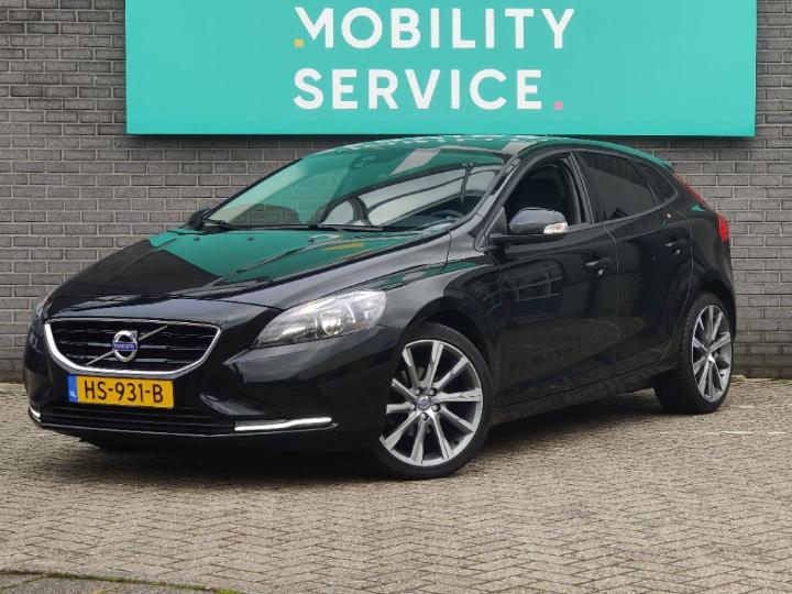 VOLVO V40 2015 yv1mv7431g2316683