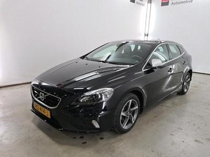 VOLVO V40 2015 yv1mv7431g2316792