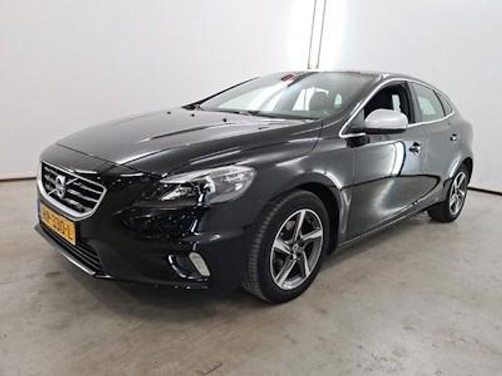 VOLVO V40 2015 yv1mv7431g2316864