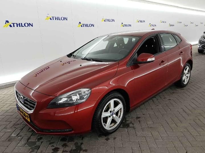 VOLVO V40 2015 yv1mv7431g2316943