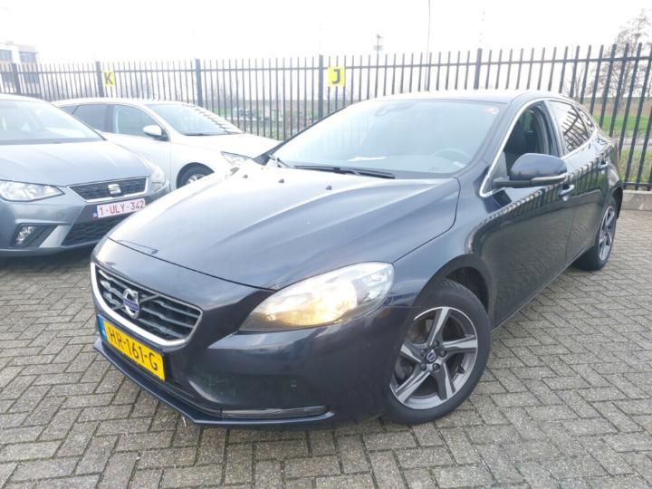 VOLVO V40 2015 yv1mv7431g2317163