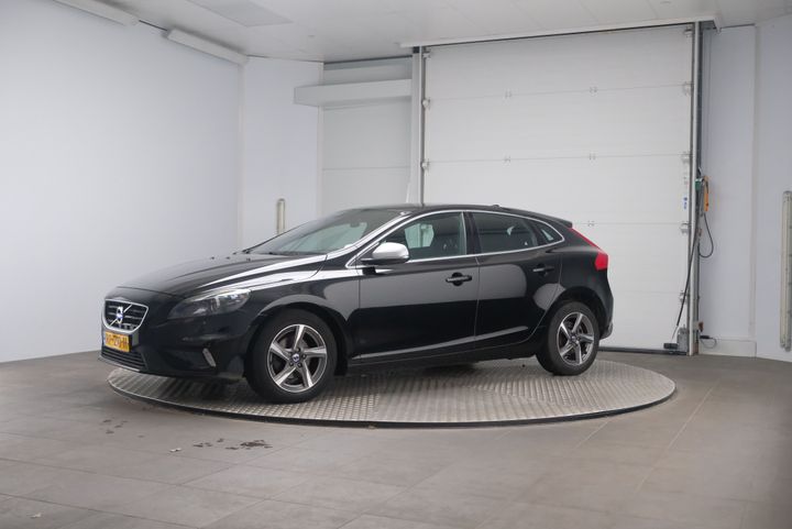 VOLVO V40 2015 yv1mv7431g2317251