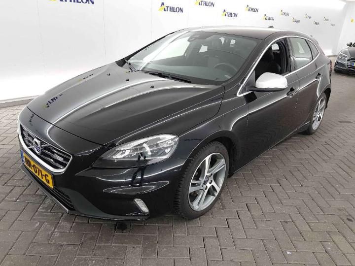 VOLVO V40 2015 yv1mv7431g2317417