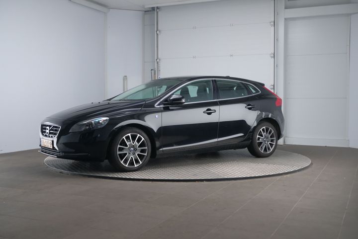 VOLVO V40 2015 yv1mv7431g2317467