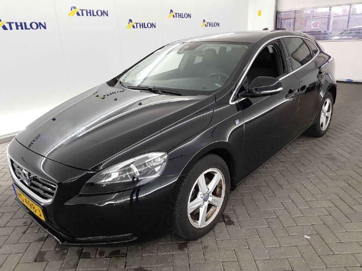 VOLVO V40 2015 yv1mv7431g2317516