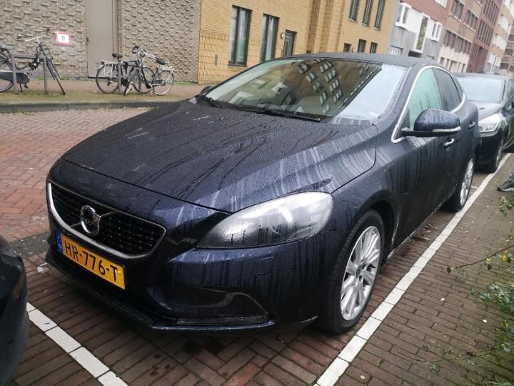 VOLVO V40 2015 yv1mv7431g2317643