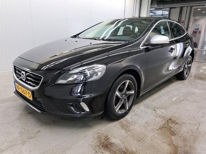 VOLVO V40 2015 yv1mv7431g2317827