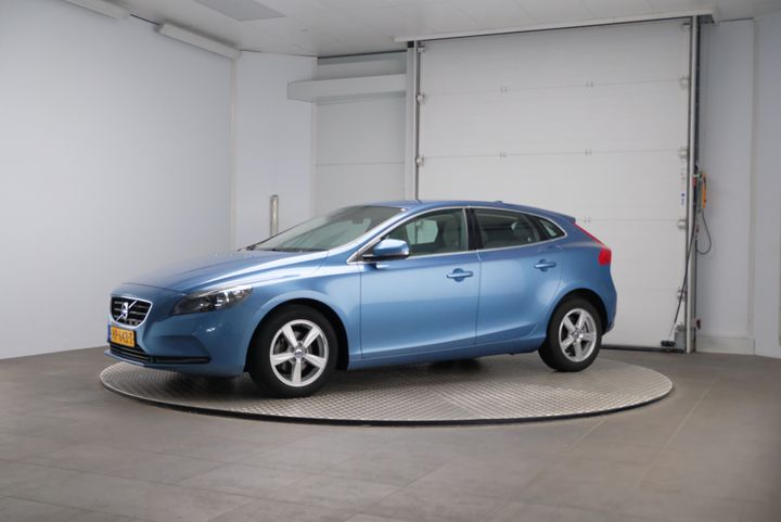 VOLVO V40 2015 yv1mv7431g2317939