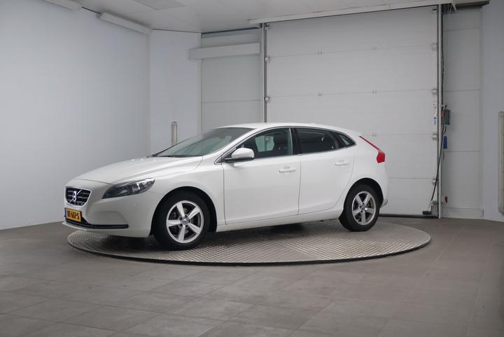 VOLVO V40 2015 yv1mv7431g2317998