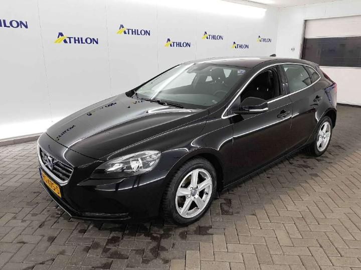 VOLVO V40 2015 yv1mv7431g2318110