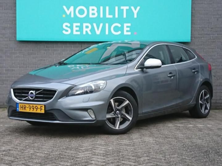 VOLVO V40 2015 yv1mv7431g2318957