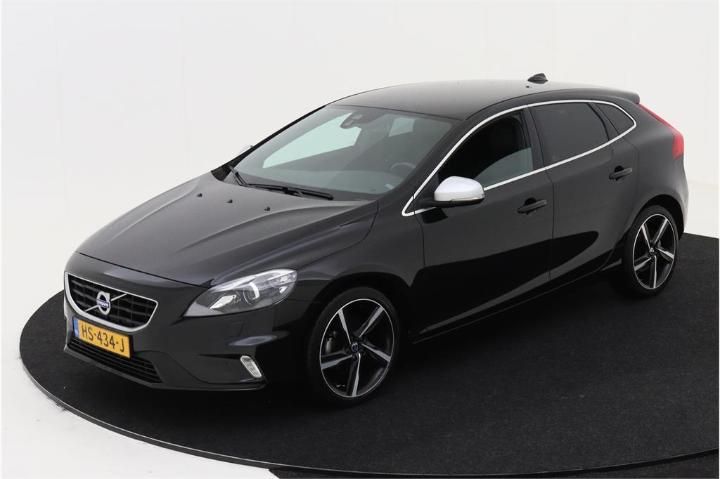 VOLVO V40 2015 yv1mv7431g2319123