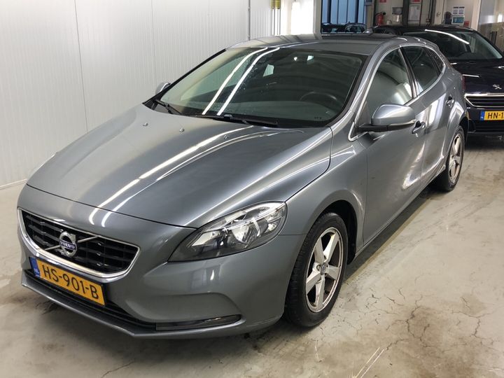 VOLVO V40 2015 yv1mv7431g2319454