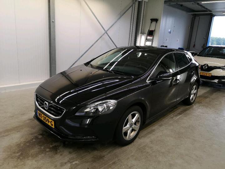 VOLVO V40 2015 yv1mv7431g2319731