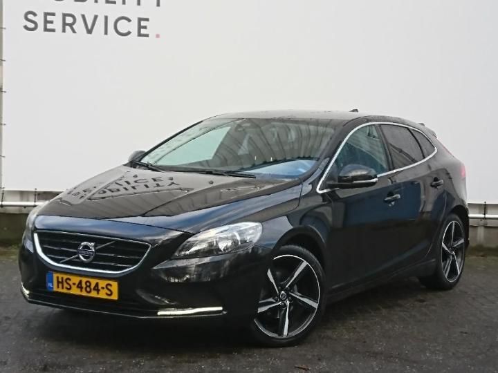 VOLVO V40 2015 yv1mv7431g2319759