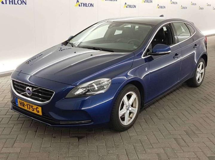 VOLVO V40 2015 yv1mv7431g2319840