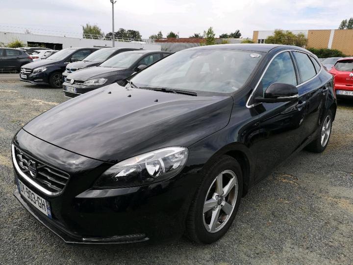 VOLVO V40 2015 yv1mv7431g2320098