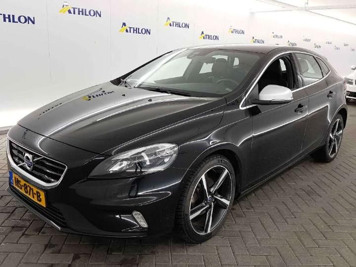 VOLVO V40 2015 yv1mv7431g2321373