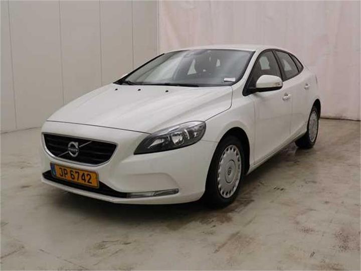 VOLVO V40 2016 yv1mv7431g2321665