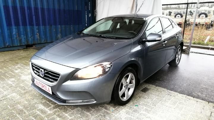 VOLVO V40 HATCHBACK 2016 yv1mv7431g2322015