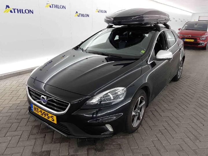 VOLVO V40 2015 yv1mv7431g2322316