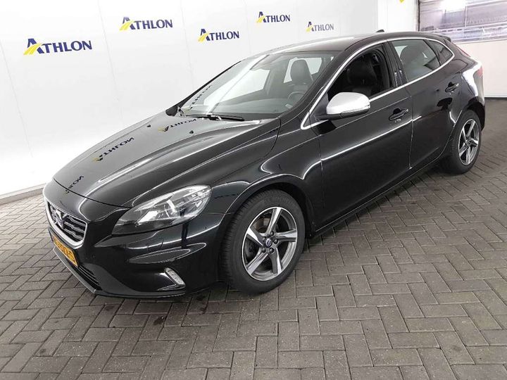 VOLVO V40 2015 yv1mv7431g2323439