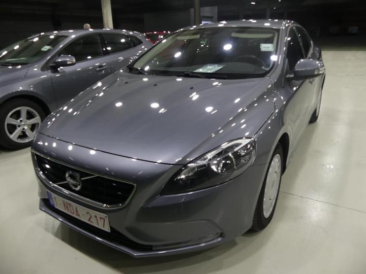 VOLVO V40 2016 yv1mv7431g2326700