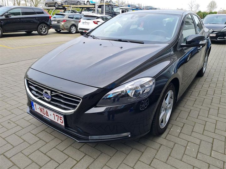 VOLVO V40 2016 yv1mv7431g2326867