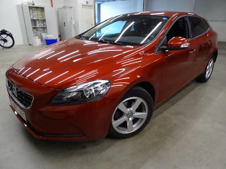 VOLVO V40 2016 yv1mv7431g2326980