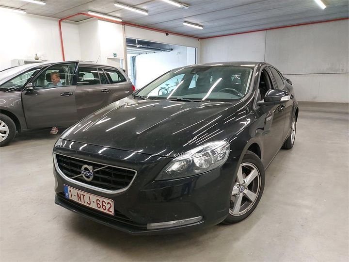 VOLVO V40 2016 yv1mv7431g2327891