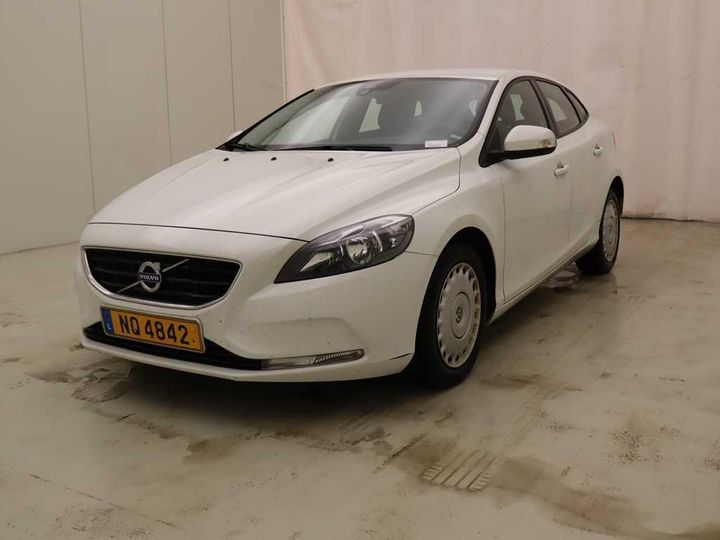 VOLVO V40 2016 yv1mv7431g2328553