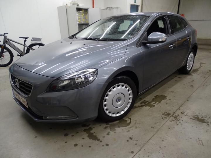 VOLVO V40 2016 yv1mv7431g2330365