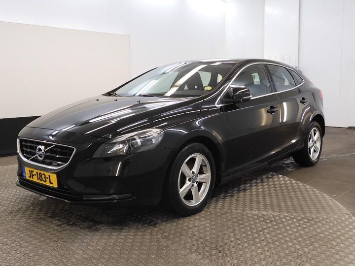 VOLVO V40 2016 yv1mv7431g2332826