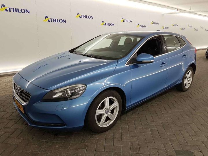 VOLVO V40 2016 yv1mv7431g2333337