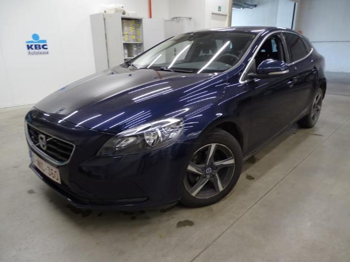 VOLVO V40 2016 yv1mv7431g2334701