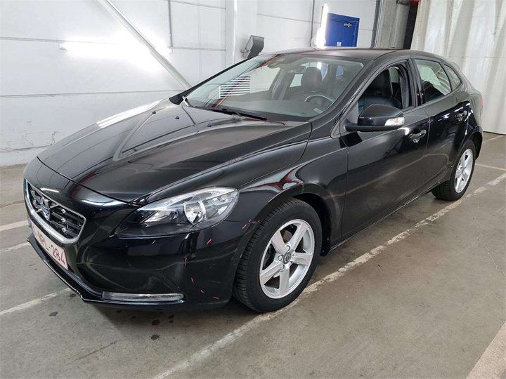 VOLVO V40 2016 yv1mv7431g2342069