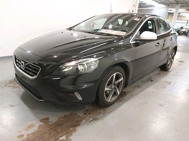 VOLVO V40 DIESEL - 2012 2016 yv1mv7431g2344525