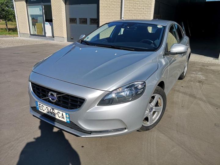 VOLVO V40 2016 yv1mv7431g2345799