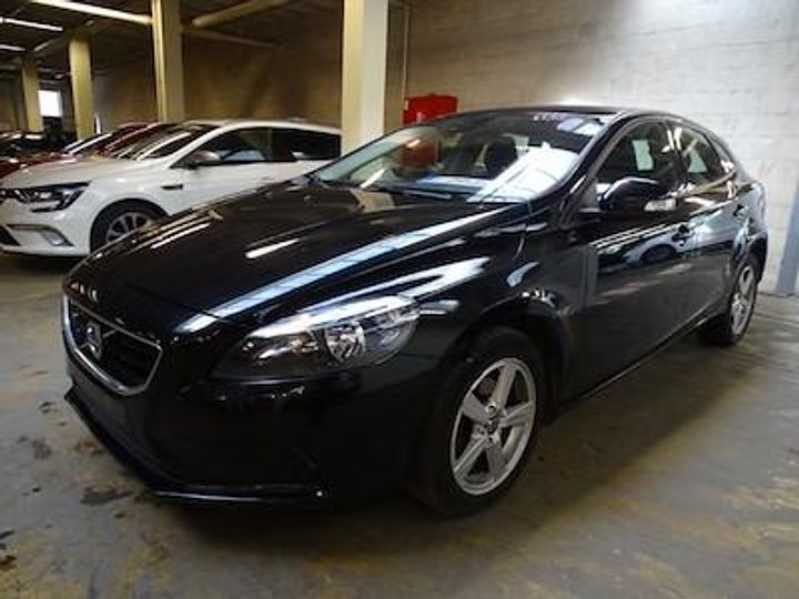 VOLVO V40 DIESEL - 2016 2016 yv1mv7431g2346683