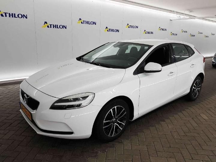 VOLVO V40 2016 yv1mv7431h2360336